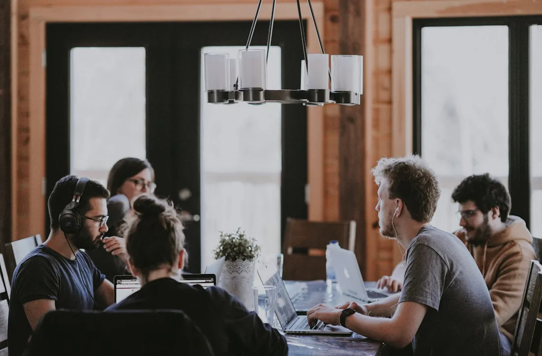 Vexa advisors in consultation